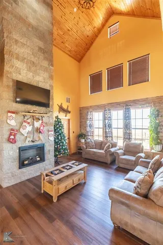 $799,900 | 673 County Road 612, Trent, TX 79561