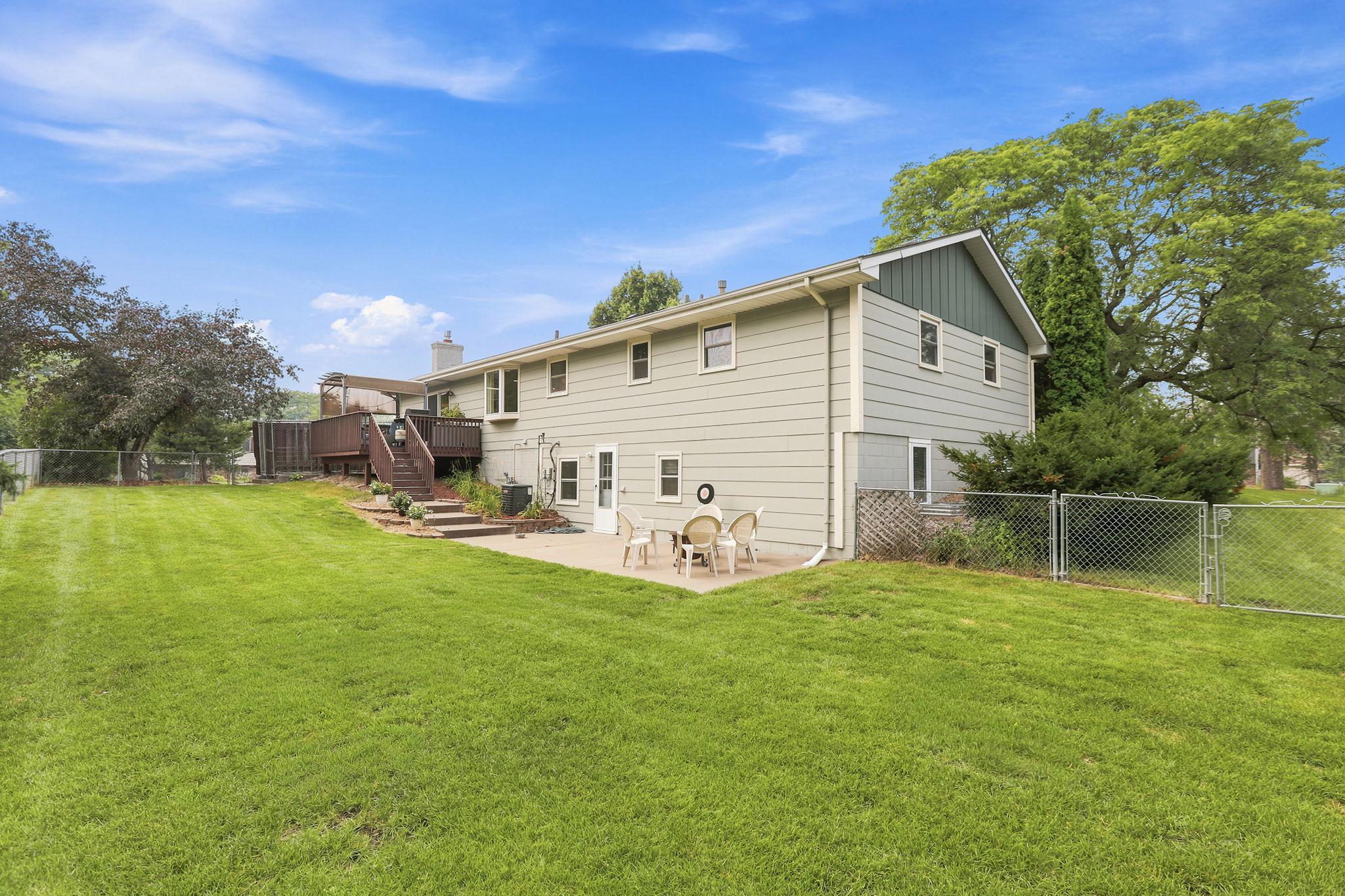 2636 Ridge Lane Mounds View, MN 55112 - Photo 17 of 21