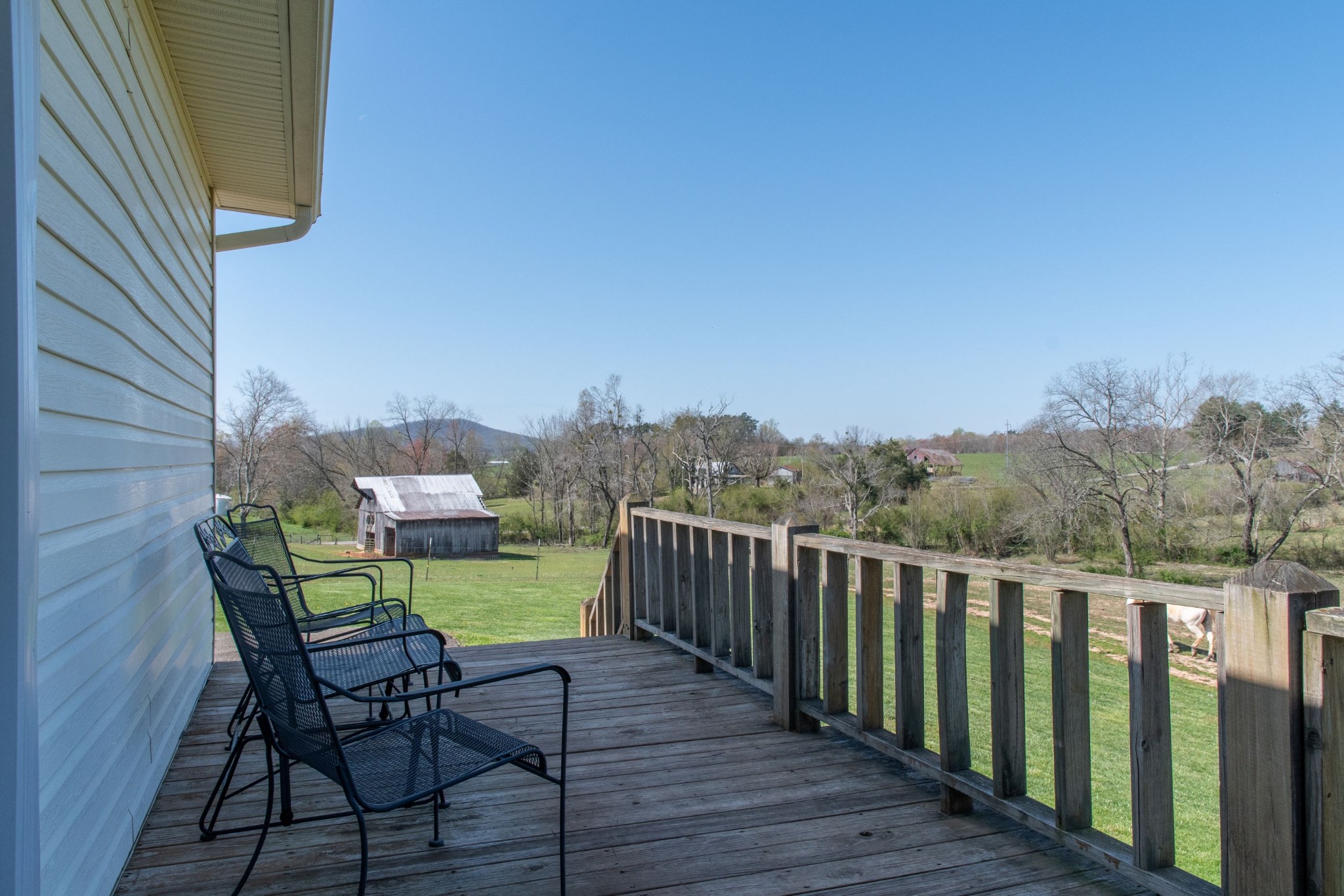 319 Wirmingham Road Monroe, TN 38573 - Photo 28 of 34 a view of a chairs on the roof deck