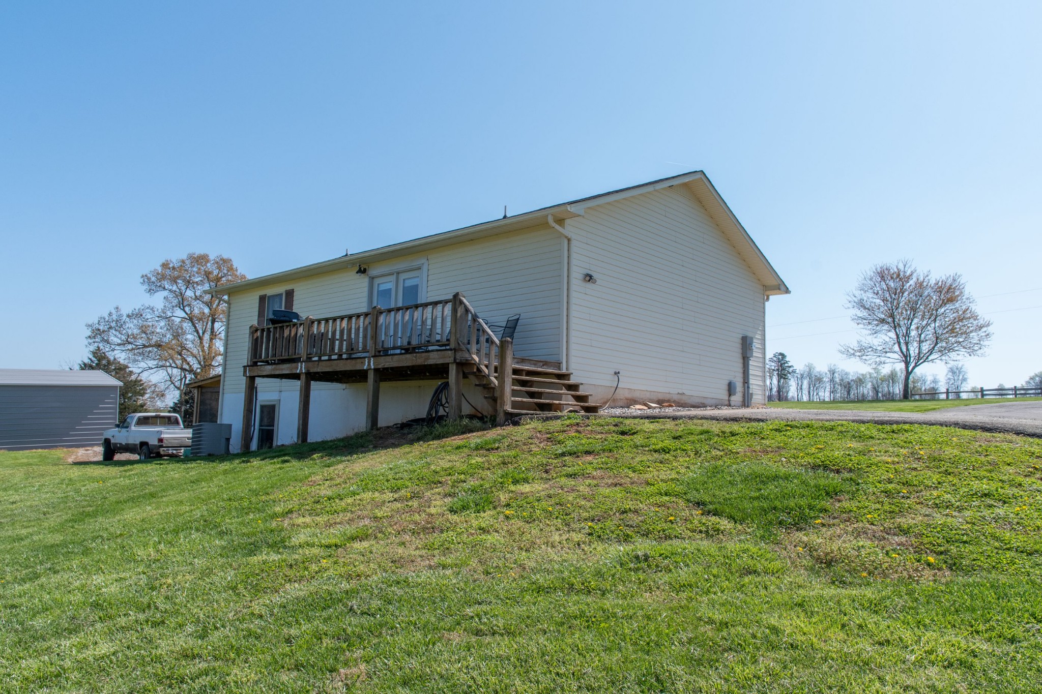 319 Wirmingham Road Monroe, TN 38573 - Photo 30 of 34 a house view with a outdoor space