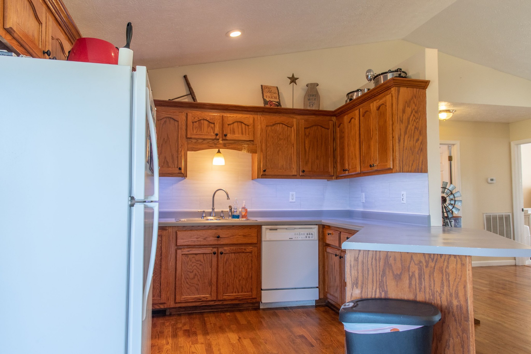 319 Wirmingham Road Monroe, TN 38573 - Photo 5 of 34 a kitchen with a sink and cabinets