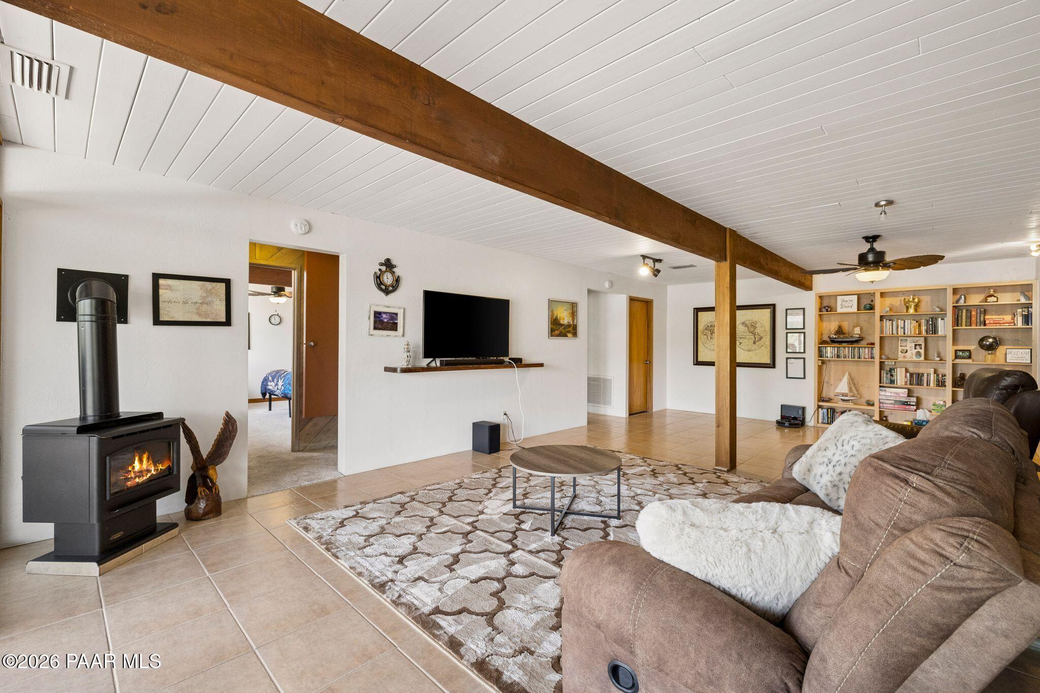 125 Kashmir Road Sedona, AZ 86336 - Photo 58 of 130 381-Living Room 2
