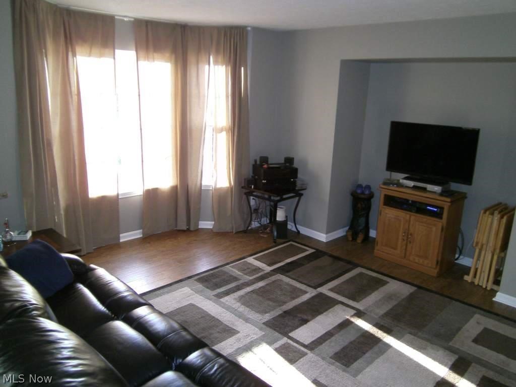 995 Canyon View Road, Unit G Northfield, OH 44067 - Photo 3 of 14 Gallery Image 3