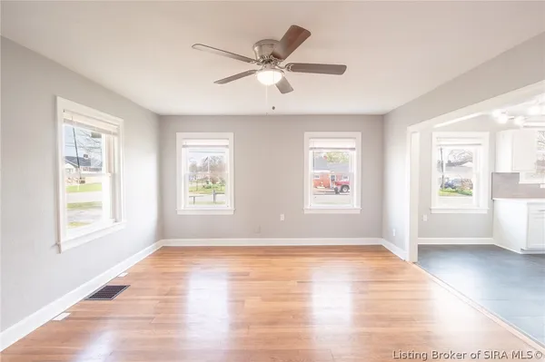 $214,900 | 901 Cherry Drive, Jeffersonville, IN 47130
