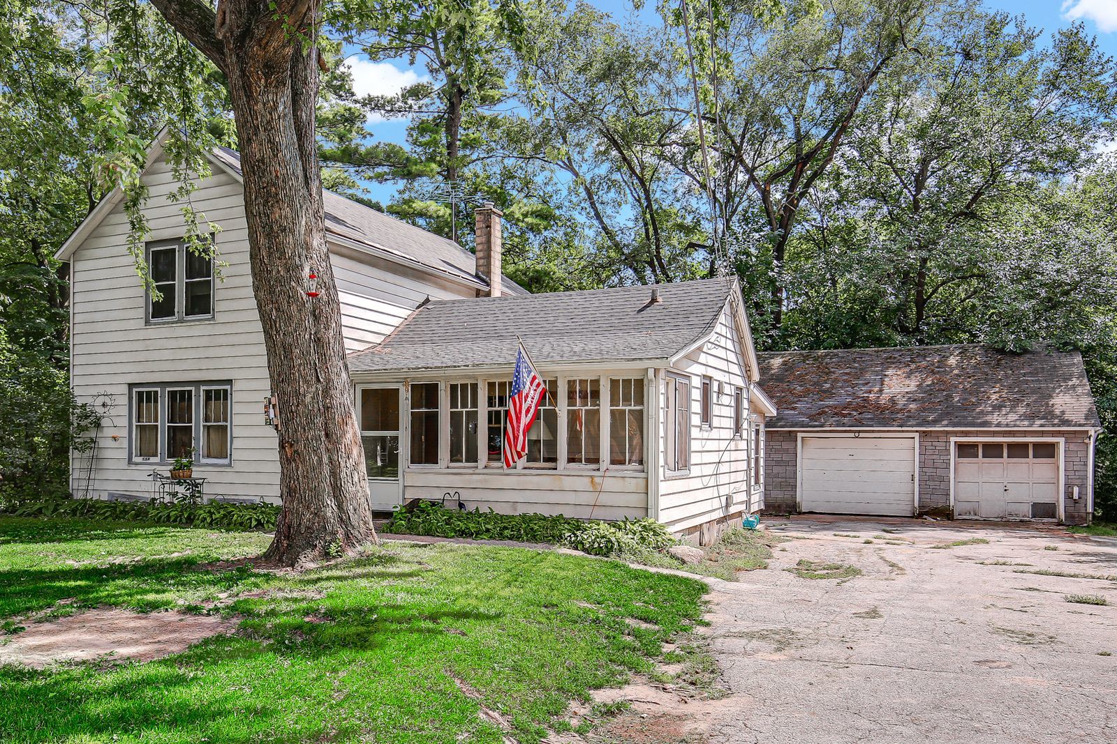 2201 Thornton Lansing Road Lansing, IL 60438 - Photo 2 of 40