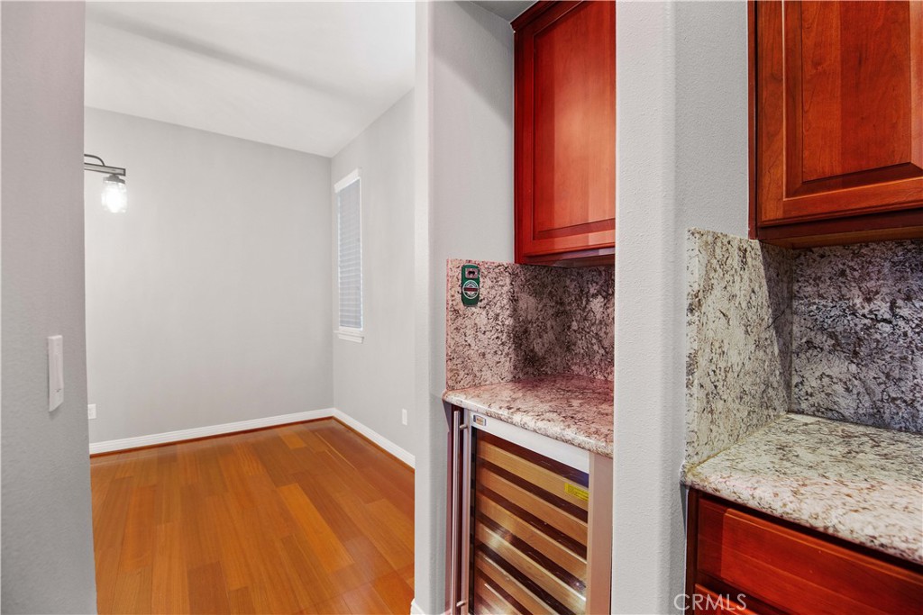 1 Bower Lane Ladera Ranch, CA 92694 - Photo 19 of 40 Butlers pantry