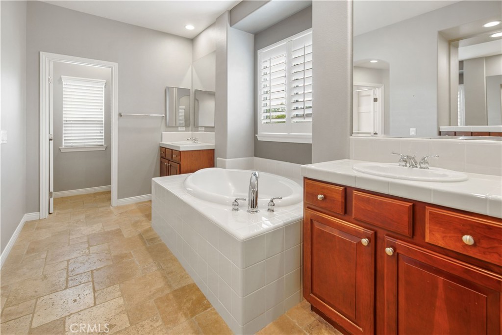 1 Bower Lane Ladera Ranch, CA 92694 - Photo 23 of 40