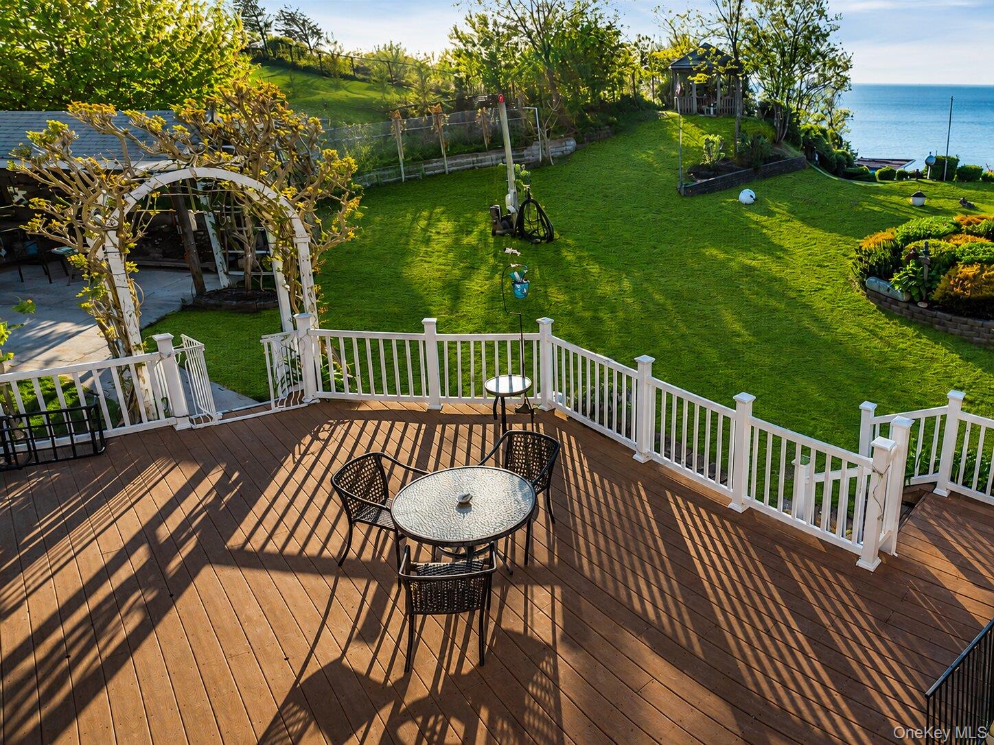 995 Red Fox Road Mattituck, NY 11952 - Photo 37 of 41