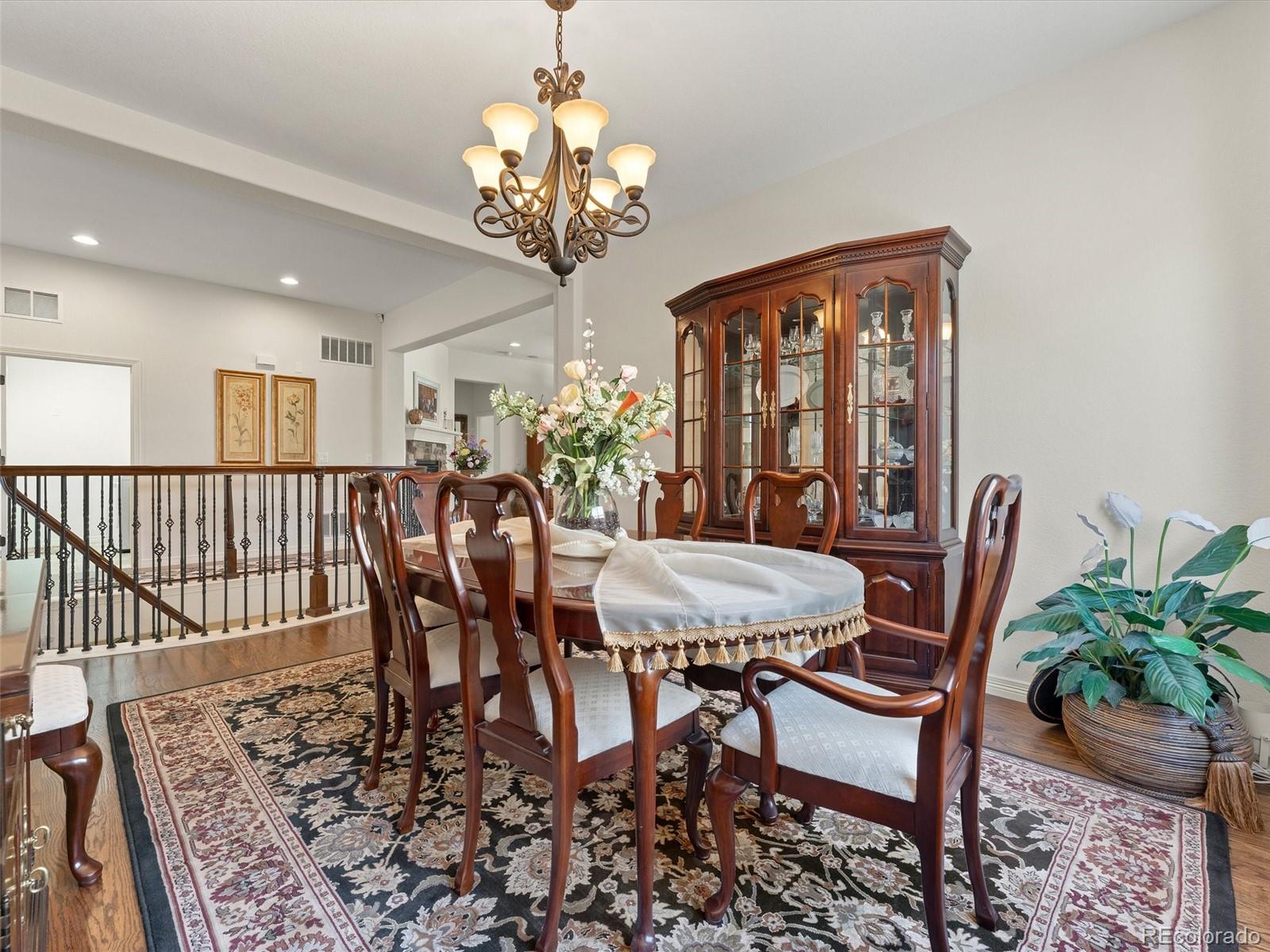 312 Basilwood Way Highlands Ranch, CO 80126 - Photo 7 of 39