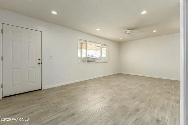 $1,500 | 11014 West Cheryl Drive, Sun City, AZ 85351