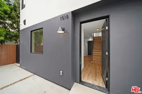 $3,320,000 | 1518 Magnolia Avenue, Los Angeles, CA 90006