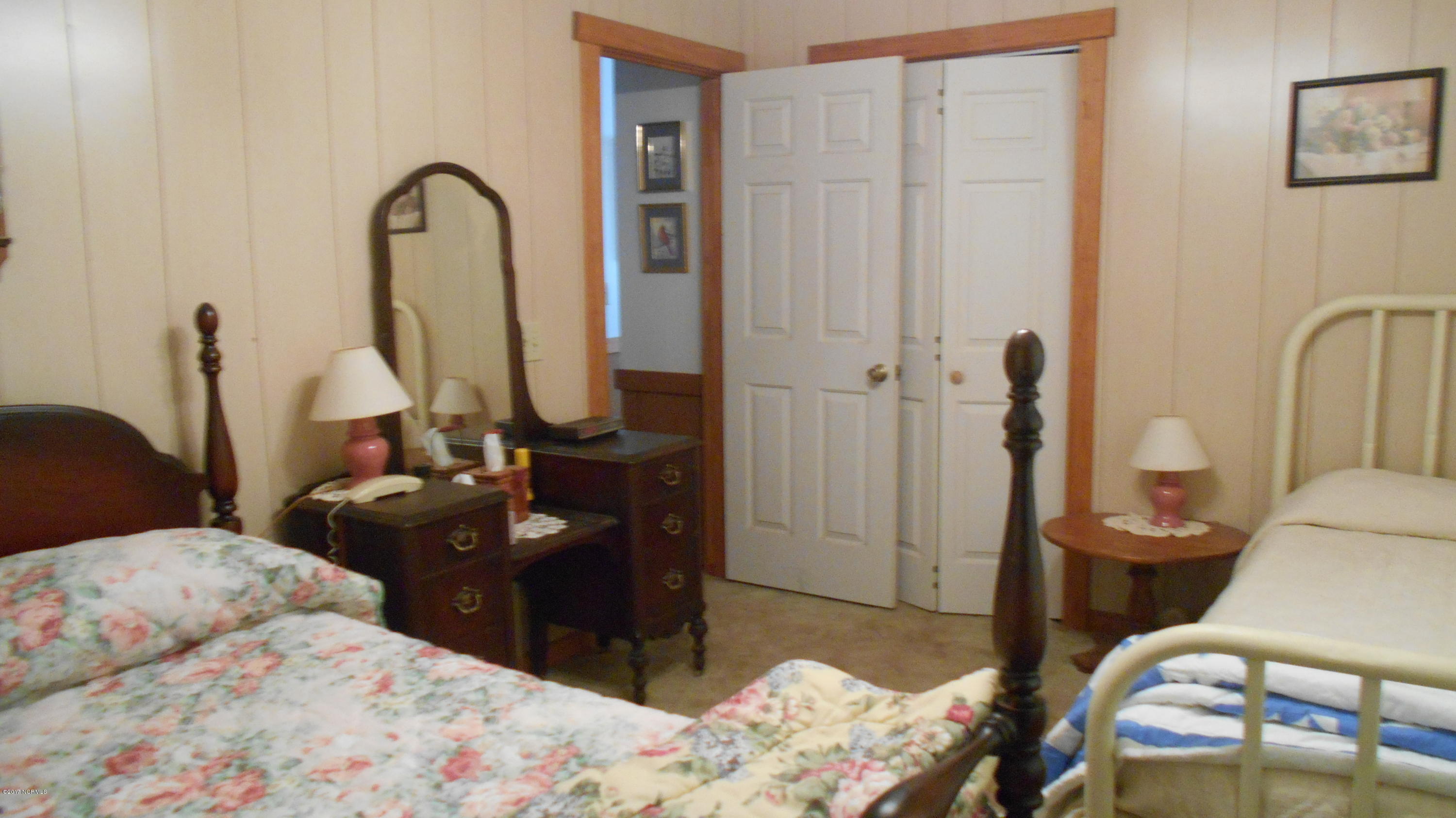2270 Randy Street Southwest Supply, NC 28462 - Photo 18 of 24 206