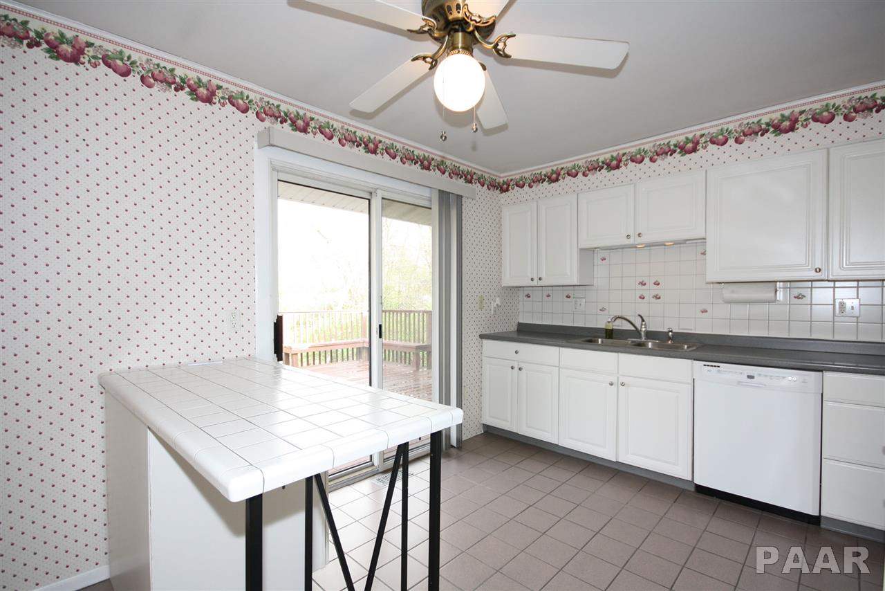 4908 North Ronald Road Peoria, IL 61614 - Photo 17 of 36 Gallery Image 17