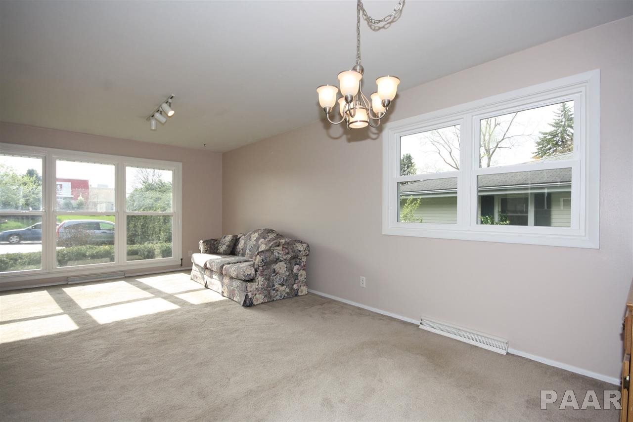4908 North Ronald Road Peoria, IL 61614 - Photo 20 of 36 Gallery Image 20