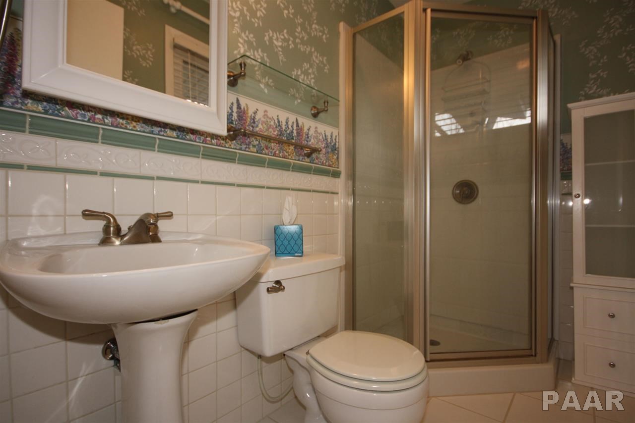 4908 North Ronald Road Peoria, IL 61614 - Photo 30 of 36 Gallery Image 30