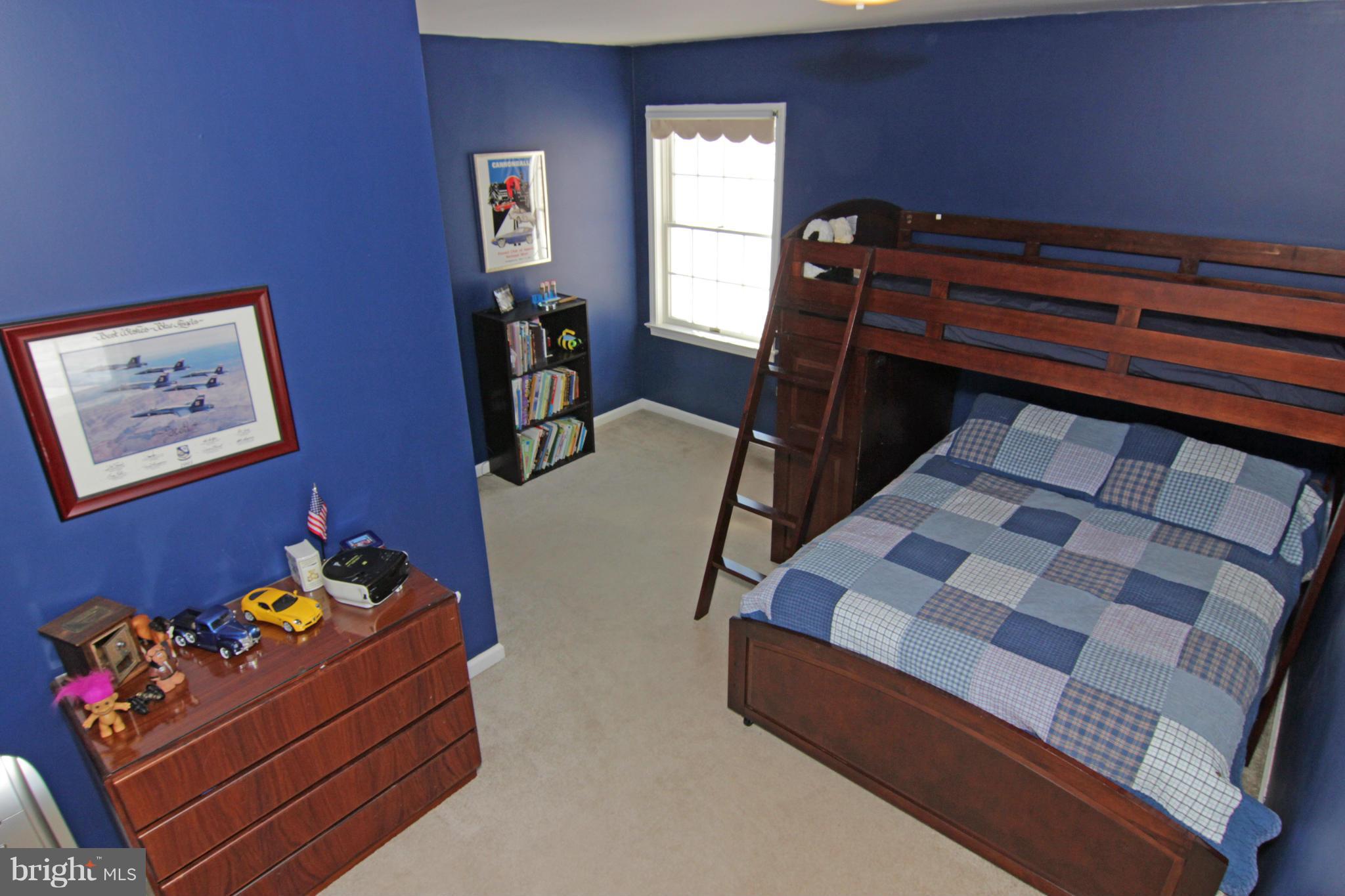 16397 Hampton Road Hamilton, VA 20158 - Photo 22 of 30 Home features large bedrooms