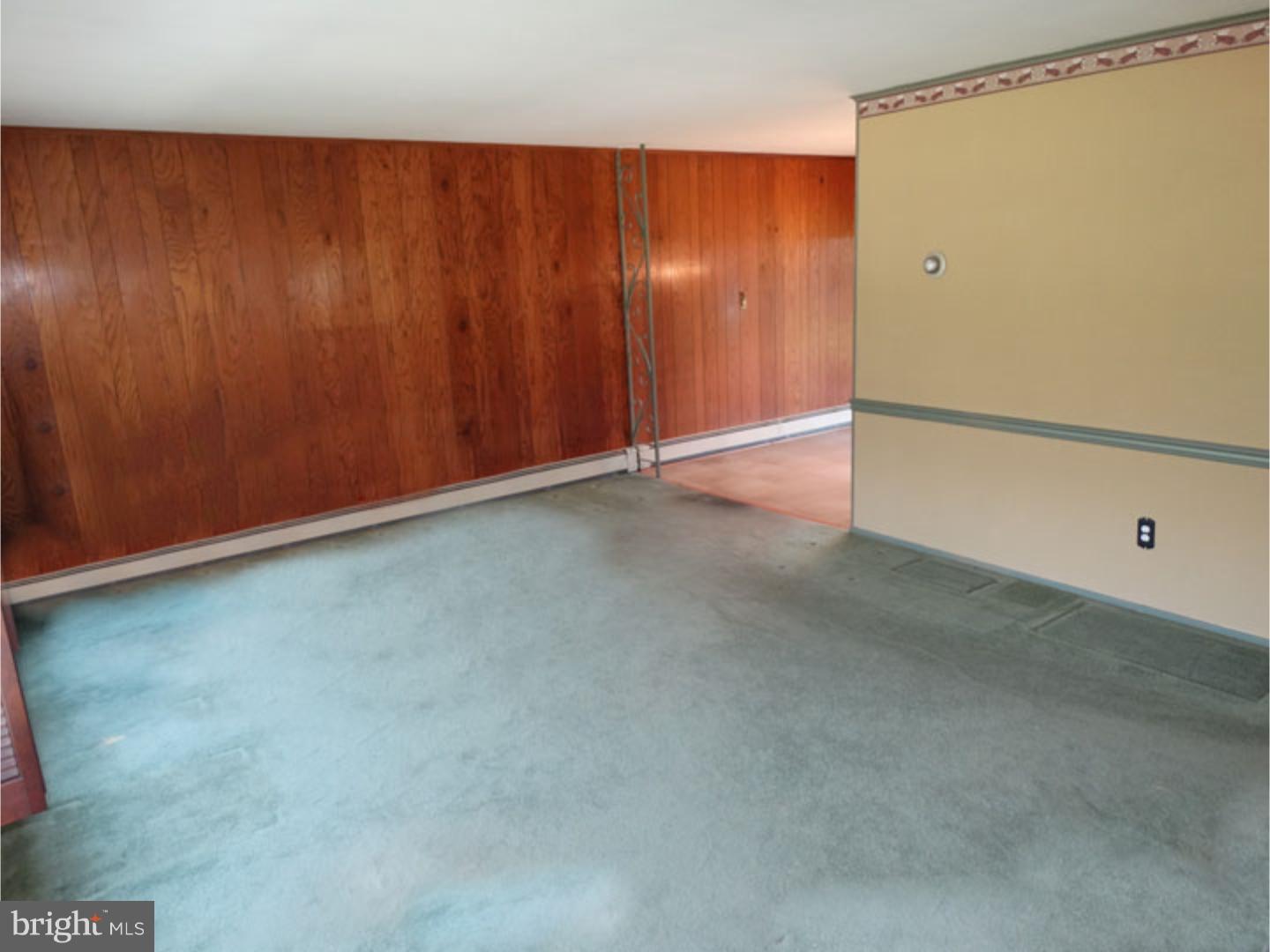 24 Hybrid Road Levittown, PA 19056 - Photo 7 of 25 Living Room