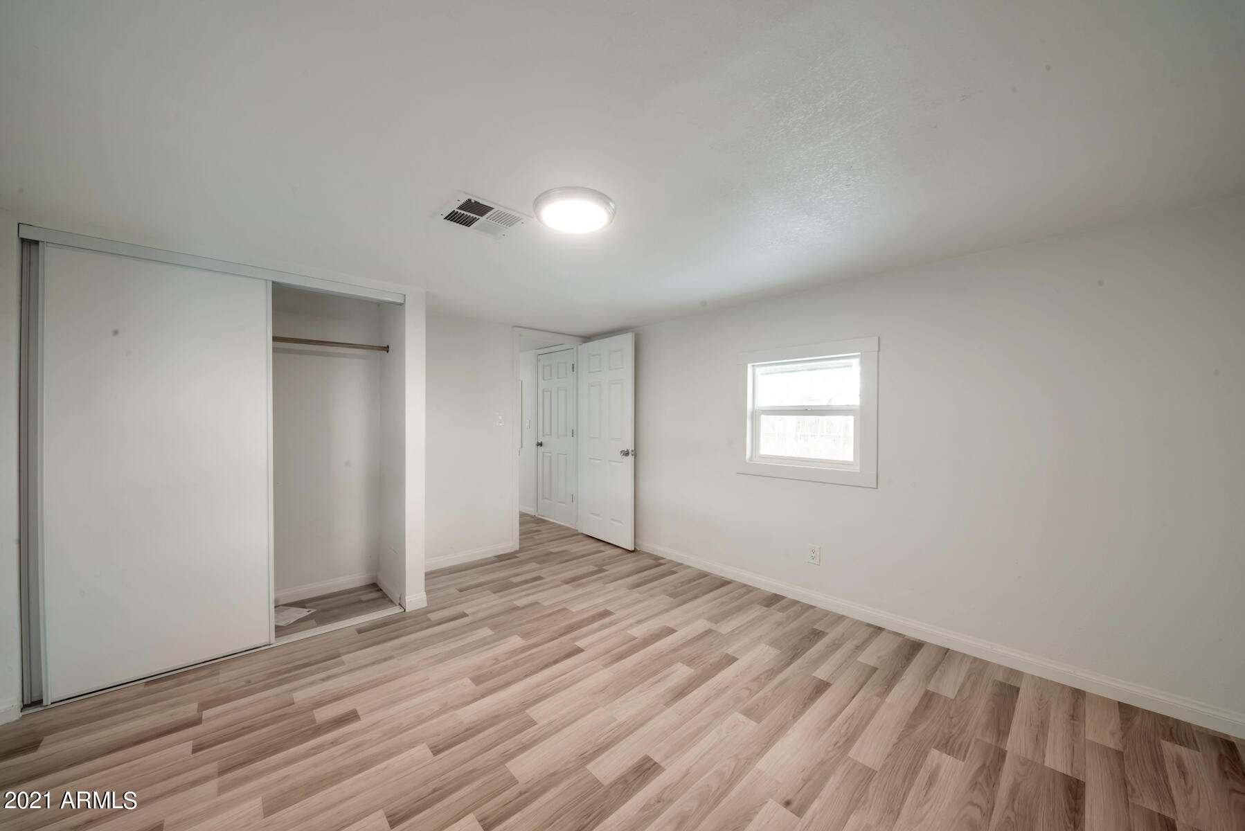 2615 East Phelps Road Phoenix, AZ 85032 - Photo 17 of 17 Bedroom