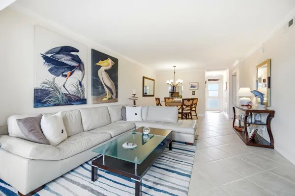 $329,000 | 3221 Northeast 8th Street, Unit F305, Pompano Beach, FL 33062