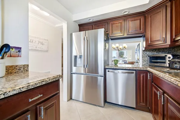 $329,000 | 3221 Northeast 8th Street, Unit F305, Pompano Beach, FL 33062