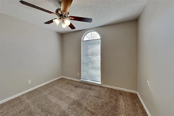 $2,125 | 5550 Northfield Drive, Fort Worth, TX 76179