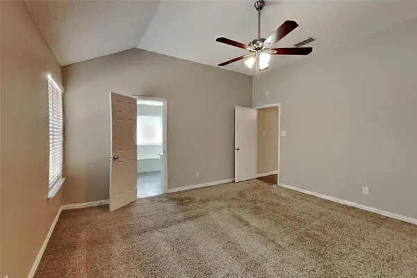 $2,125 | 5550 Northfield Drive, Fort Worth, TX 76179