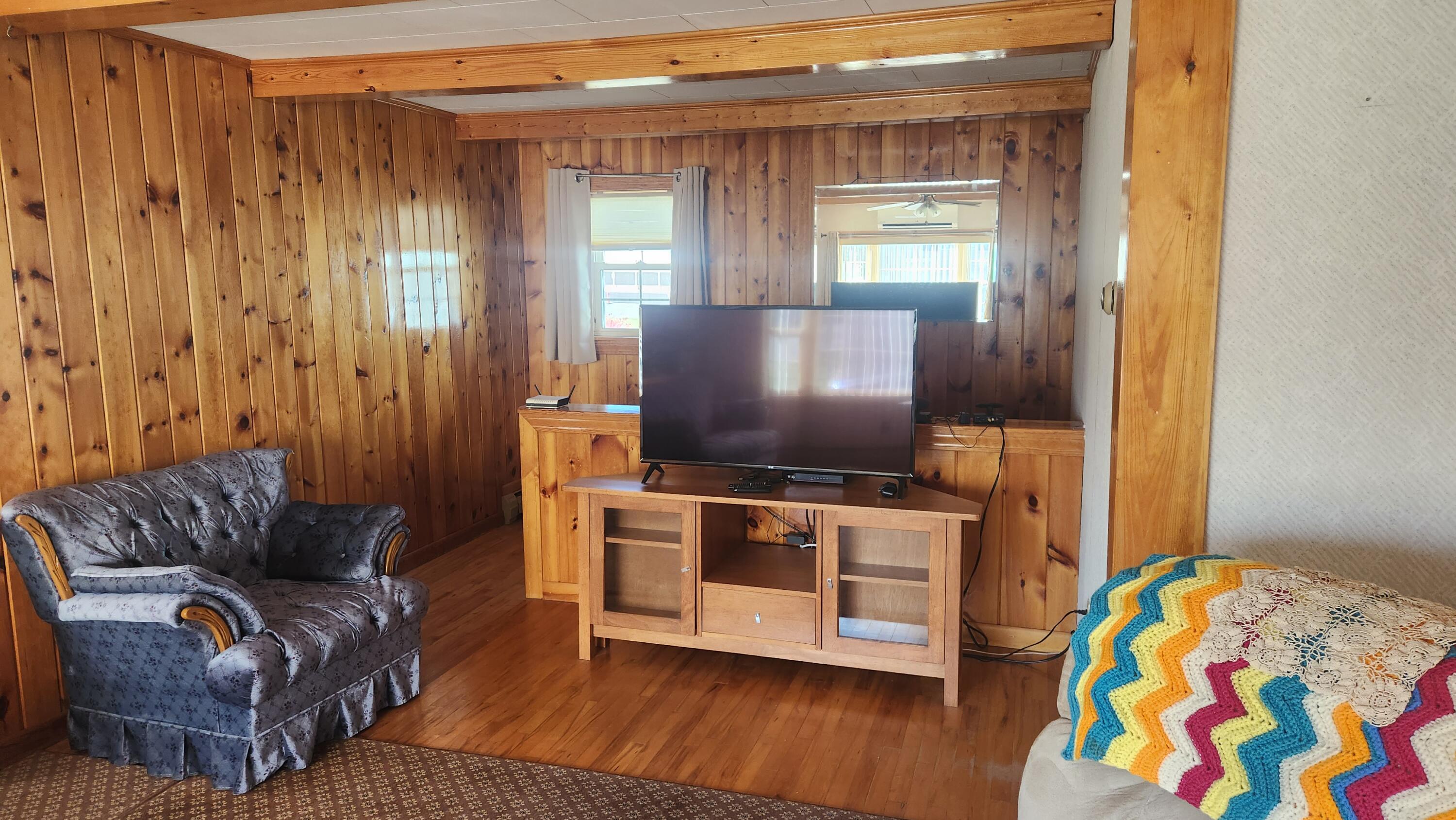 61 Waldo Street Millinocket, ME 04462 - Photo 14 of 33 20231103_133412