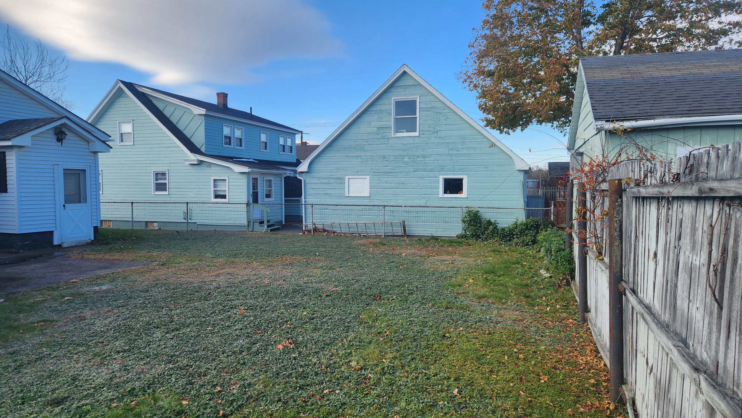 61 Waldo Street Millinocket, ME 04462 - Photo 6 of 33 20231103_135602