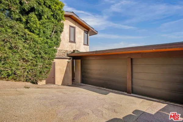 $25,000 | 620 Resolano Drive, Pacific Palisades, CA 90272