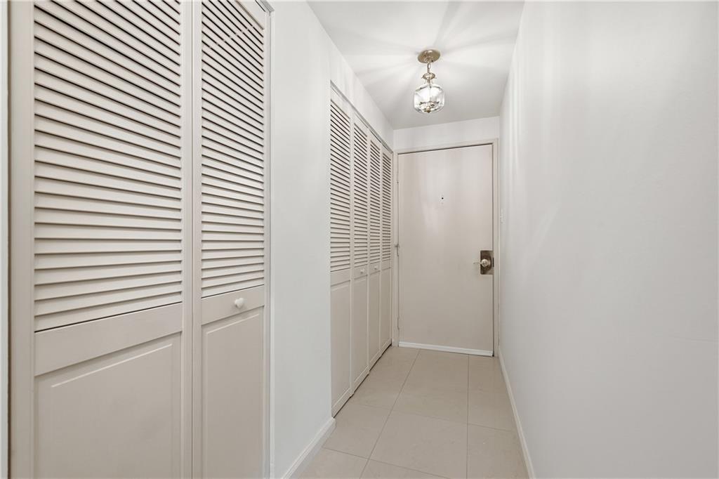 1500 Cochran Road, Unit 900 Pittsburgh, PA 15243 - Photo 6 of 32