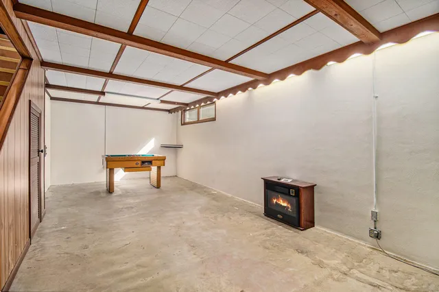 $320,000 | 301 Woodland Drive, Buchanan, MI 49107