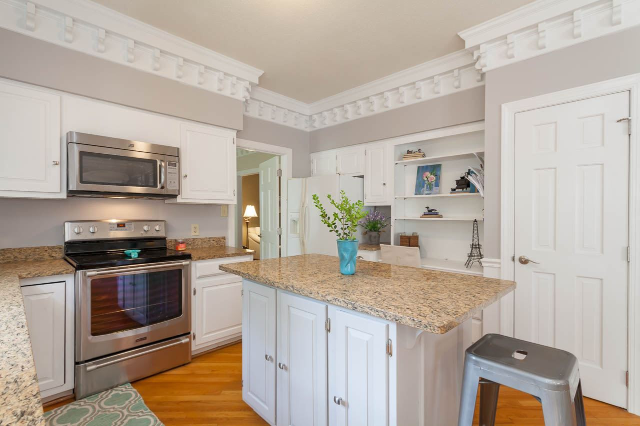9304 Foxburrow Court Raleigh, NC 27613 - Photo 5 of 25 Photo 5