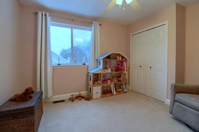 $539,900 | 2384 Hay Creek Drive, Pinckney, MI 48169