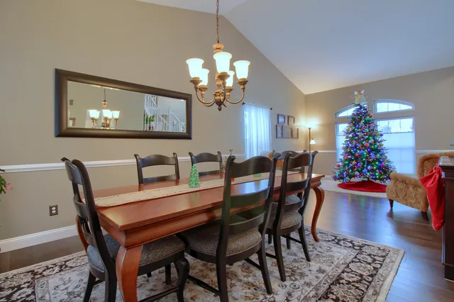 $539,900 | 2384 Hay Creek Drive, Pinckney, MI 48169