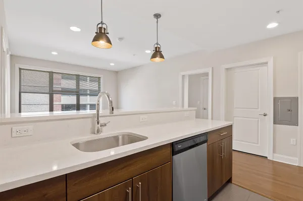 $4,000 | 100 Marshall Street, Unit 210, Hoboken, NJ 07030