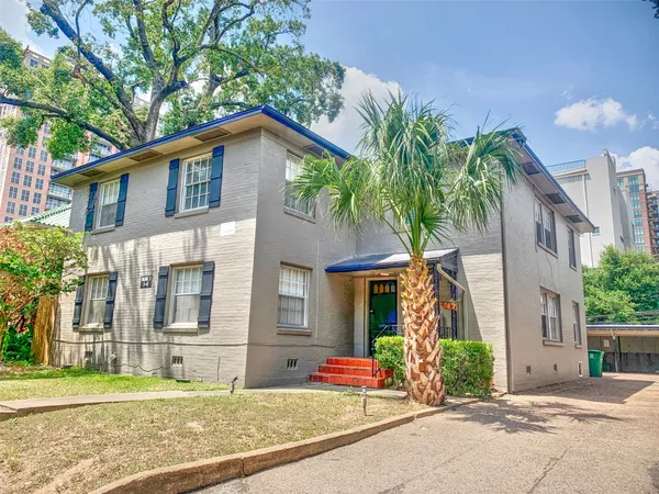 $1,295 | 24 Pinedale Street, Unit 3, Houston, TX 77006