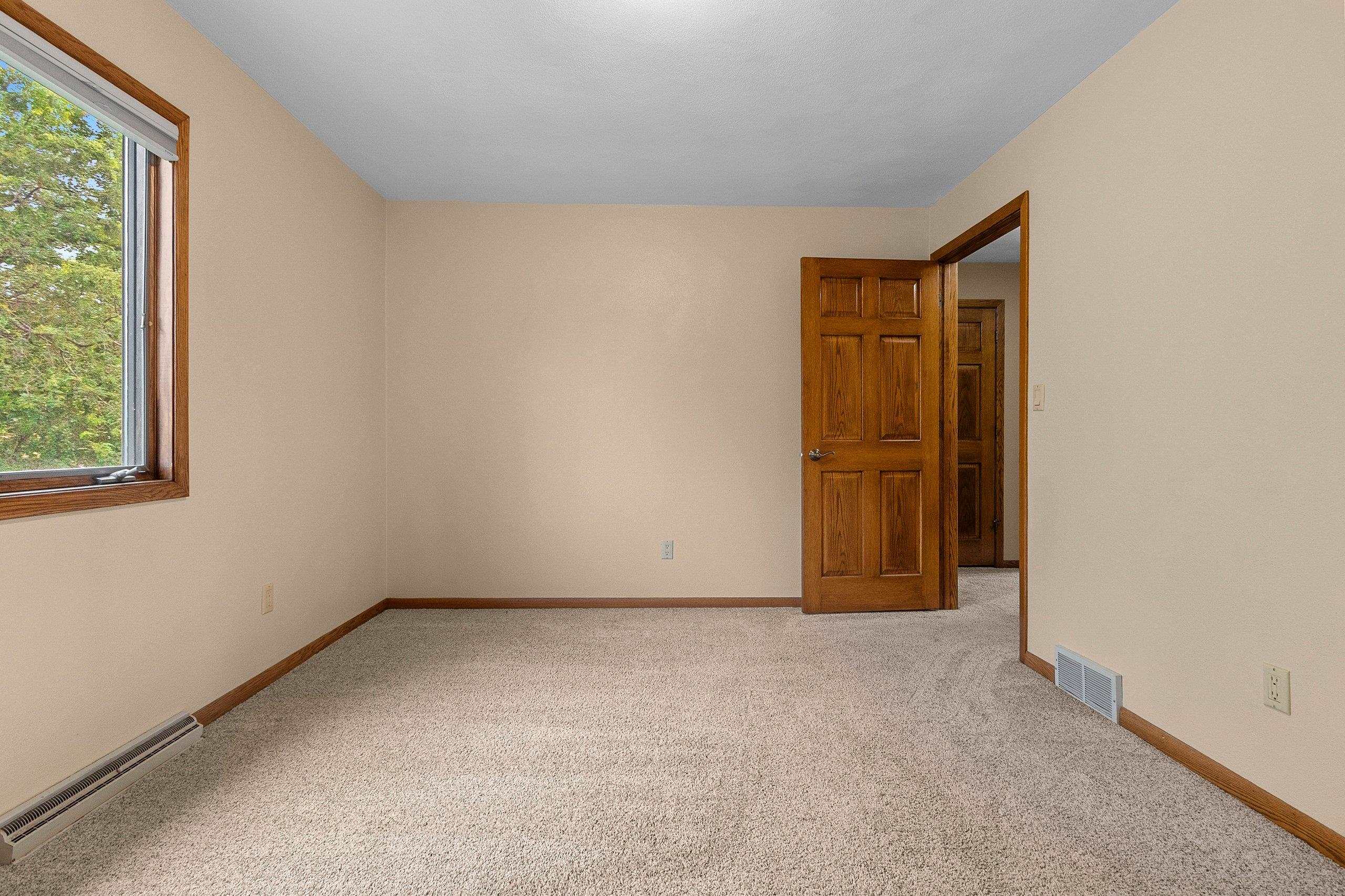 151 Harrys Gateway Appleton, WI 54914 - Photo 40 of 78