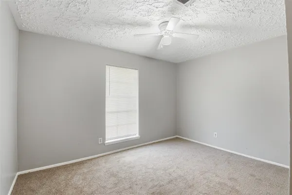 $1,500 | 6015 Knotty Post Lane, Spring, TX 77373