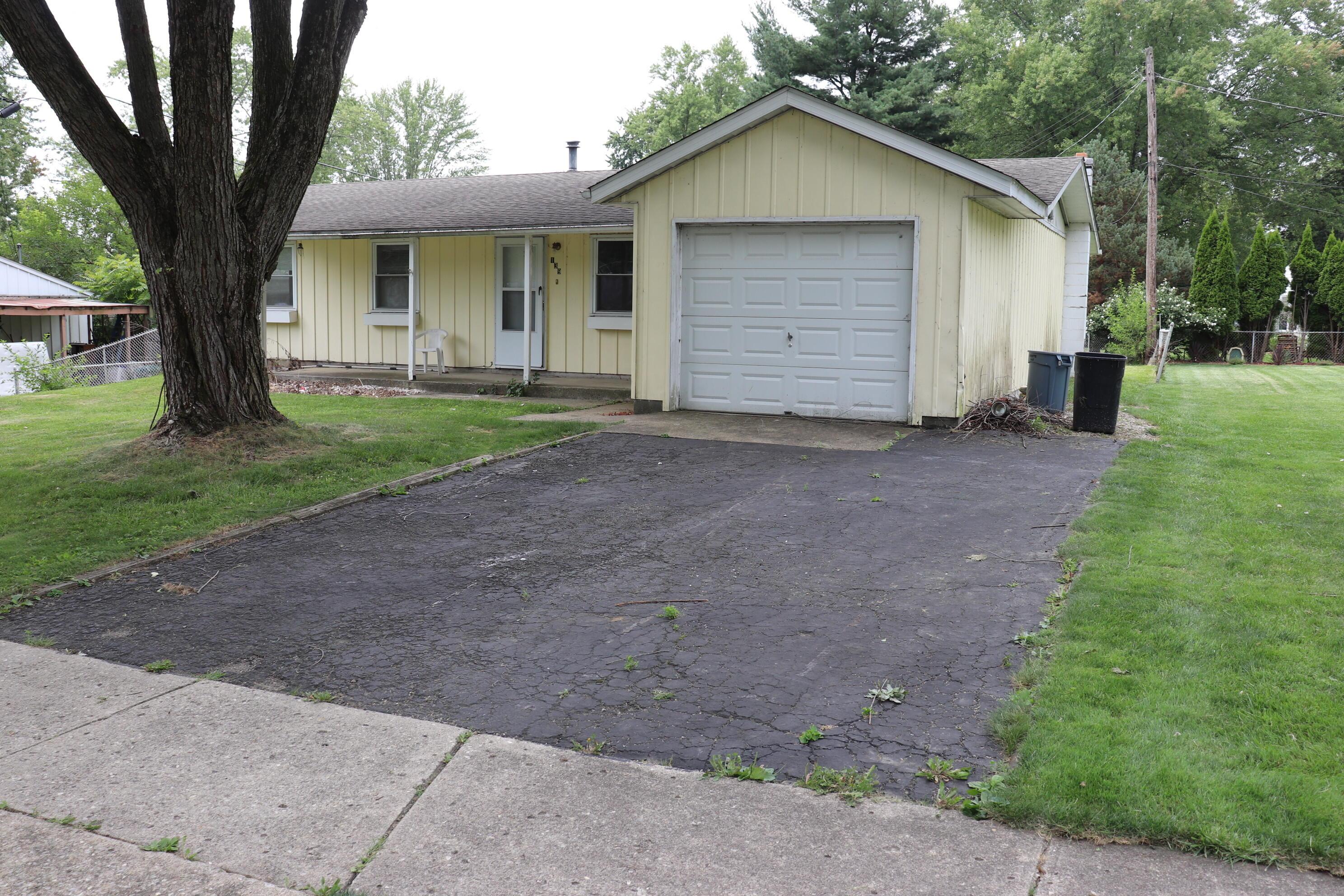 139 Hawthorne Road Sunbury, OH 43074 - Photo 1 of 21 IMG_1154