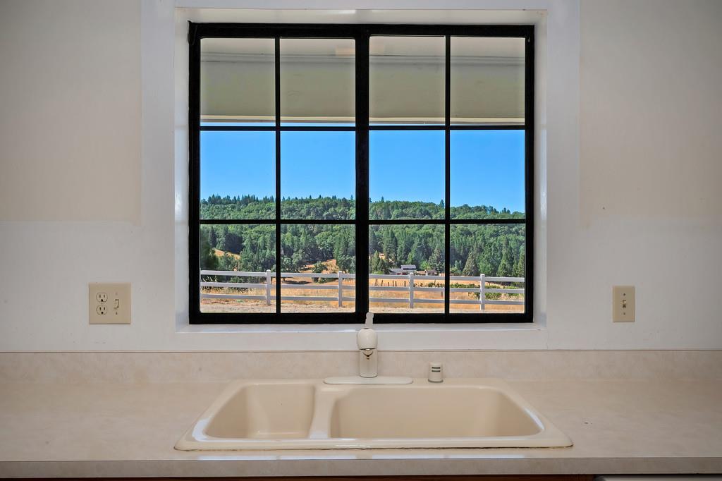 3700 Wilson Loop Placerville, CA 95667 - Photo 16 of 43