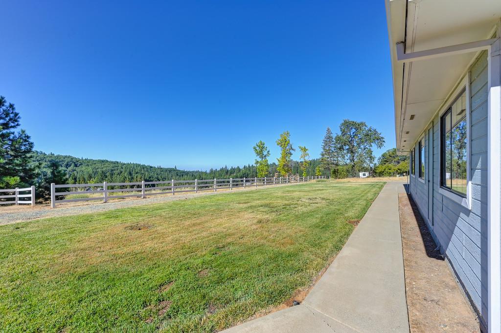 3700 Wilson Loop Placerville, CA 95667 - Photo 28 of 43