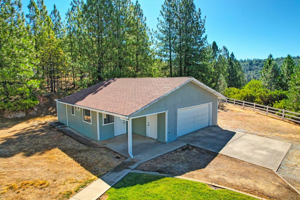 3700 Wilson Loop Placerville, CA 95667 - Photo 31 of 43 Auiliary Building - bath plumbed and ready - Envision a studio, hobby space, car collector's dream, or future ADU