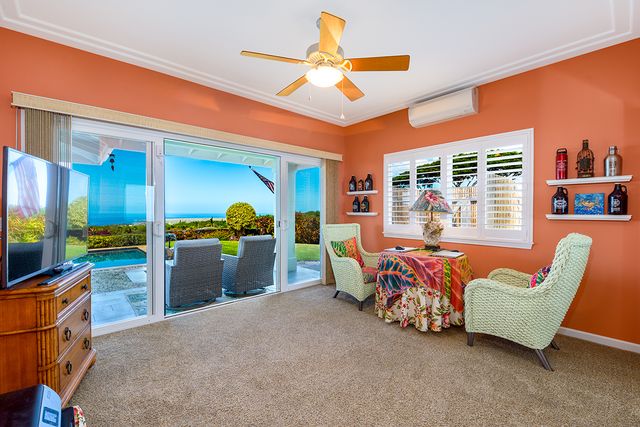 $1,900,000 | 75-5614-l Hienaloli Road, Kailua-Kona, HI 96740