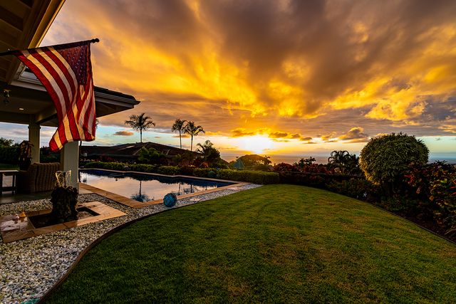 $1,900,000 | 75-5614-l Hienaloli Road, Kailua-Kona, HI 96740
