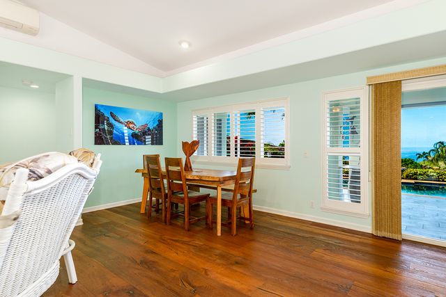 $1,900,000 | 75-5614-l Hienaloli Road, Kailua-Kona, HI 96740