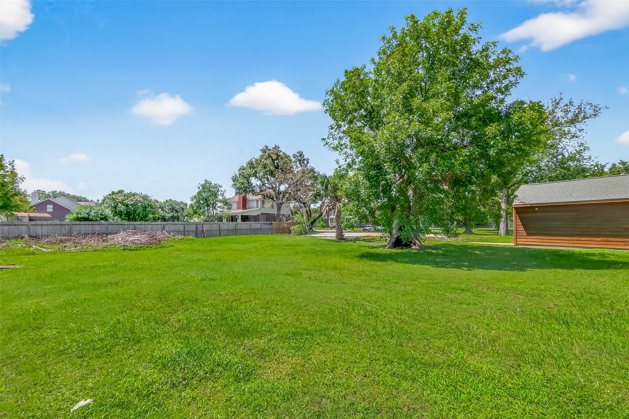 717 Quintana Roo Place Seabrook, TX 77586 - Photo 15 of 18