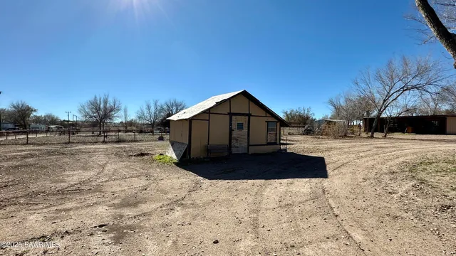 $399,900 | 1331 East Red Cinder Road, Chino Valley, AZ 86323