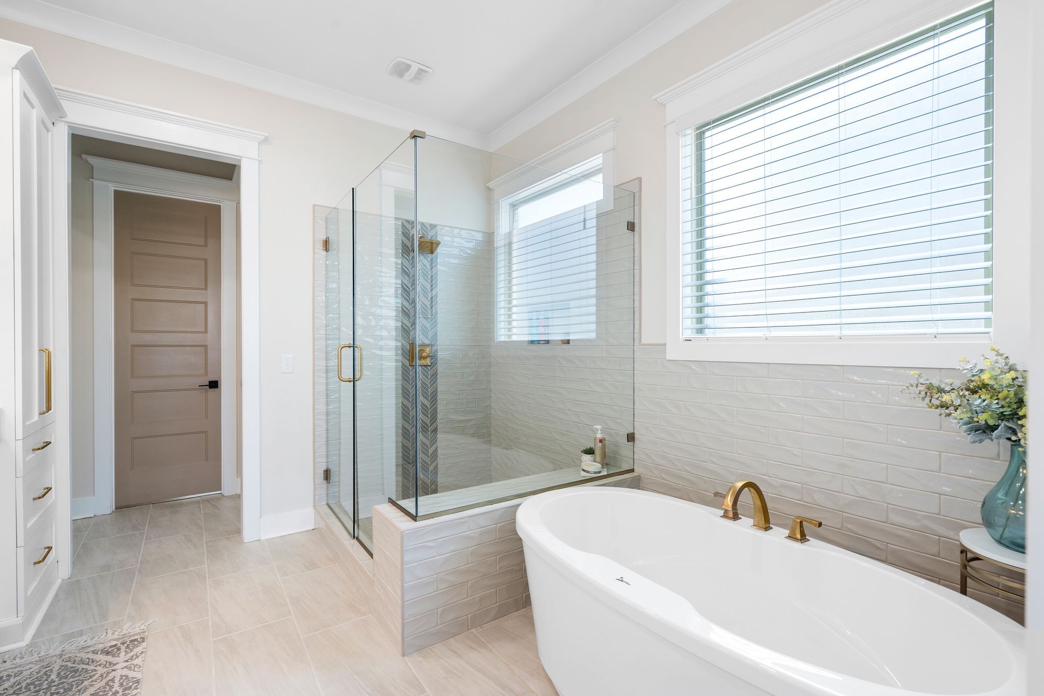 49 Why Worry Lane Winchester, TN 37398 - Photo 27 of 67 a white bath tub sitting next to a white sink