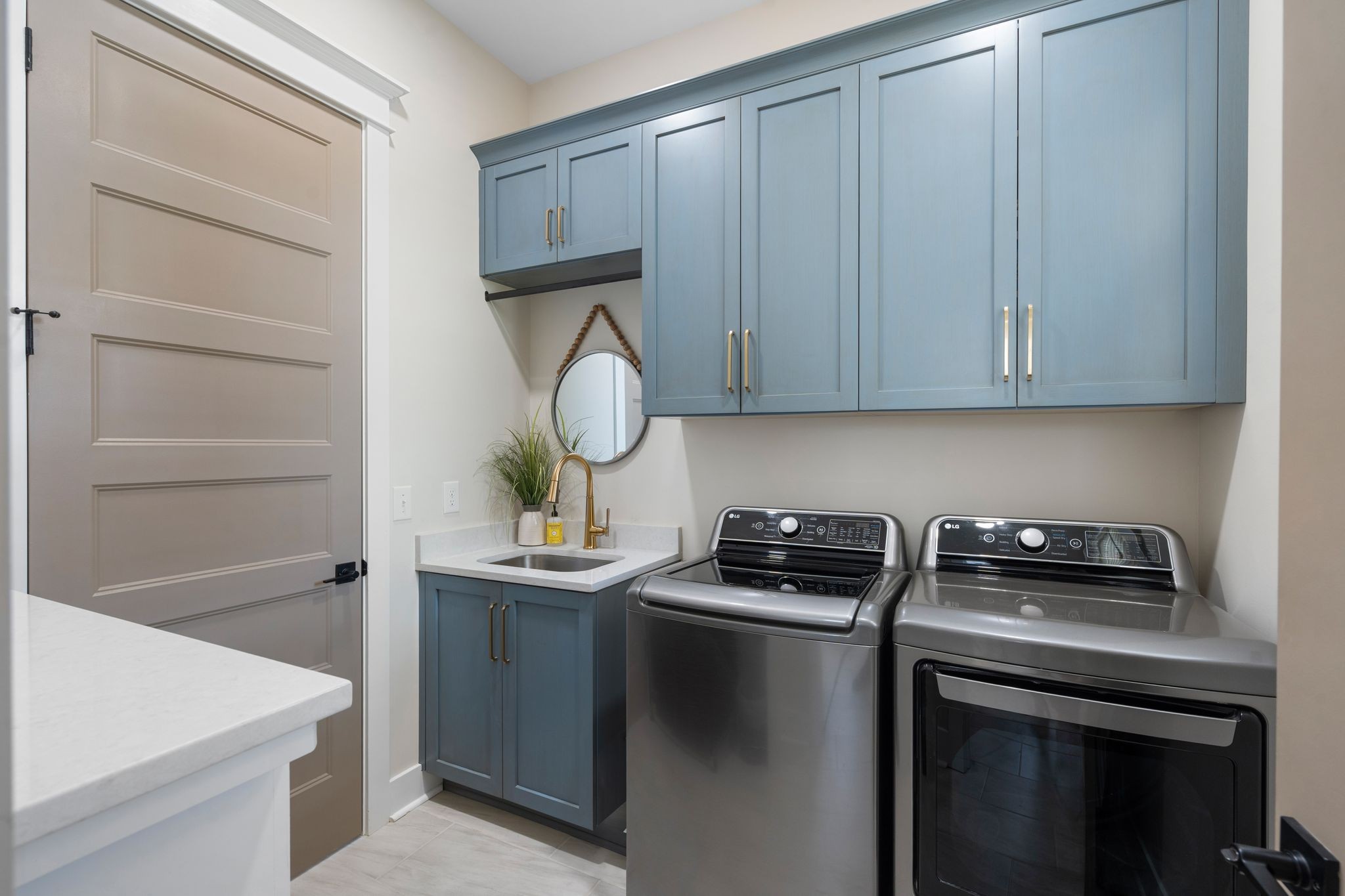 49 Why Worry Lane Winchester, TN 37398 - Photo 29 of 67 a kitchen with stainless steel appliances a stove a microwave and cabinets