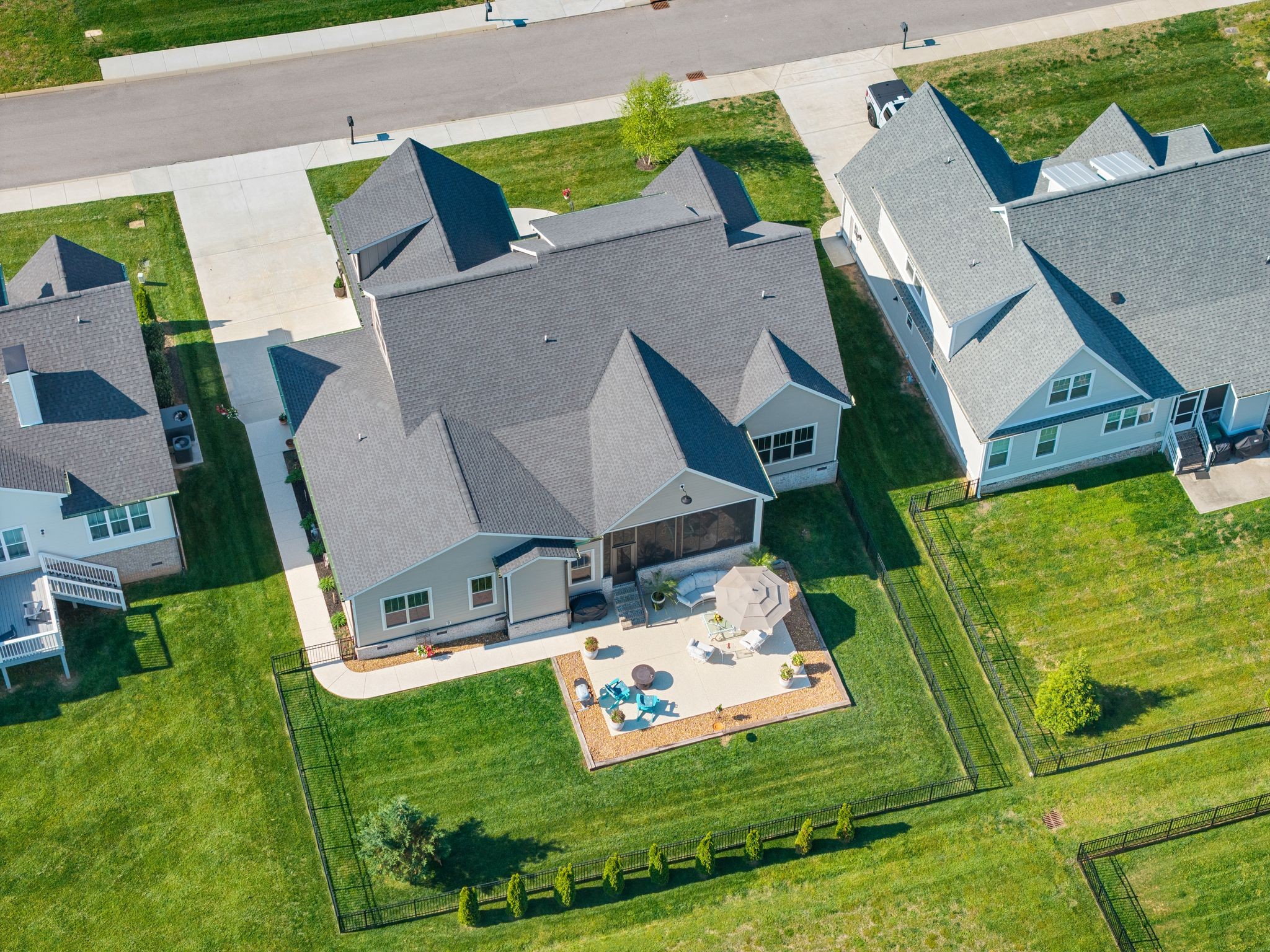49 Why Worry Lane Winchester, TN 37398 - Photo 63 of 67 an aerial view of a house with garden